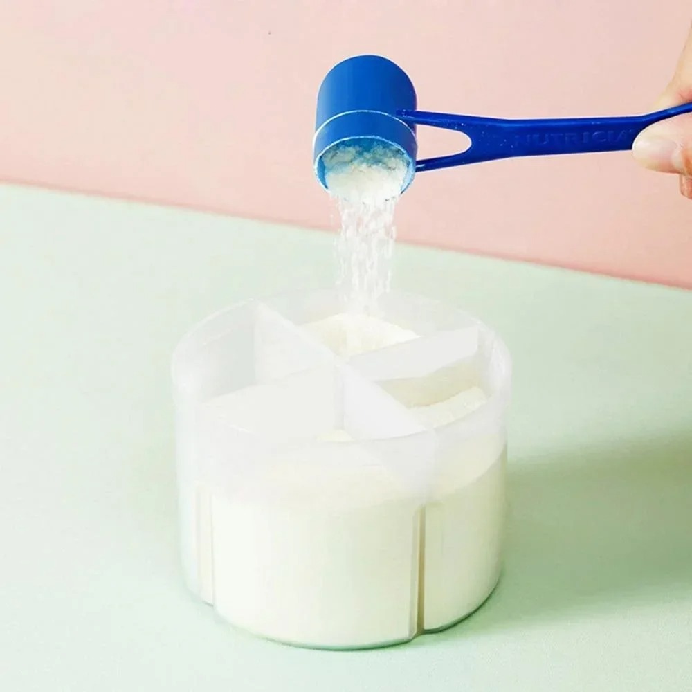 Baby Formula Dispenser on The  - огляд і ціна Baby Food On The Go
